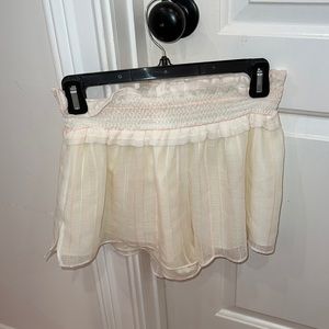 White/cream  ruffle shorts VACATE the label